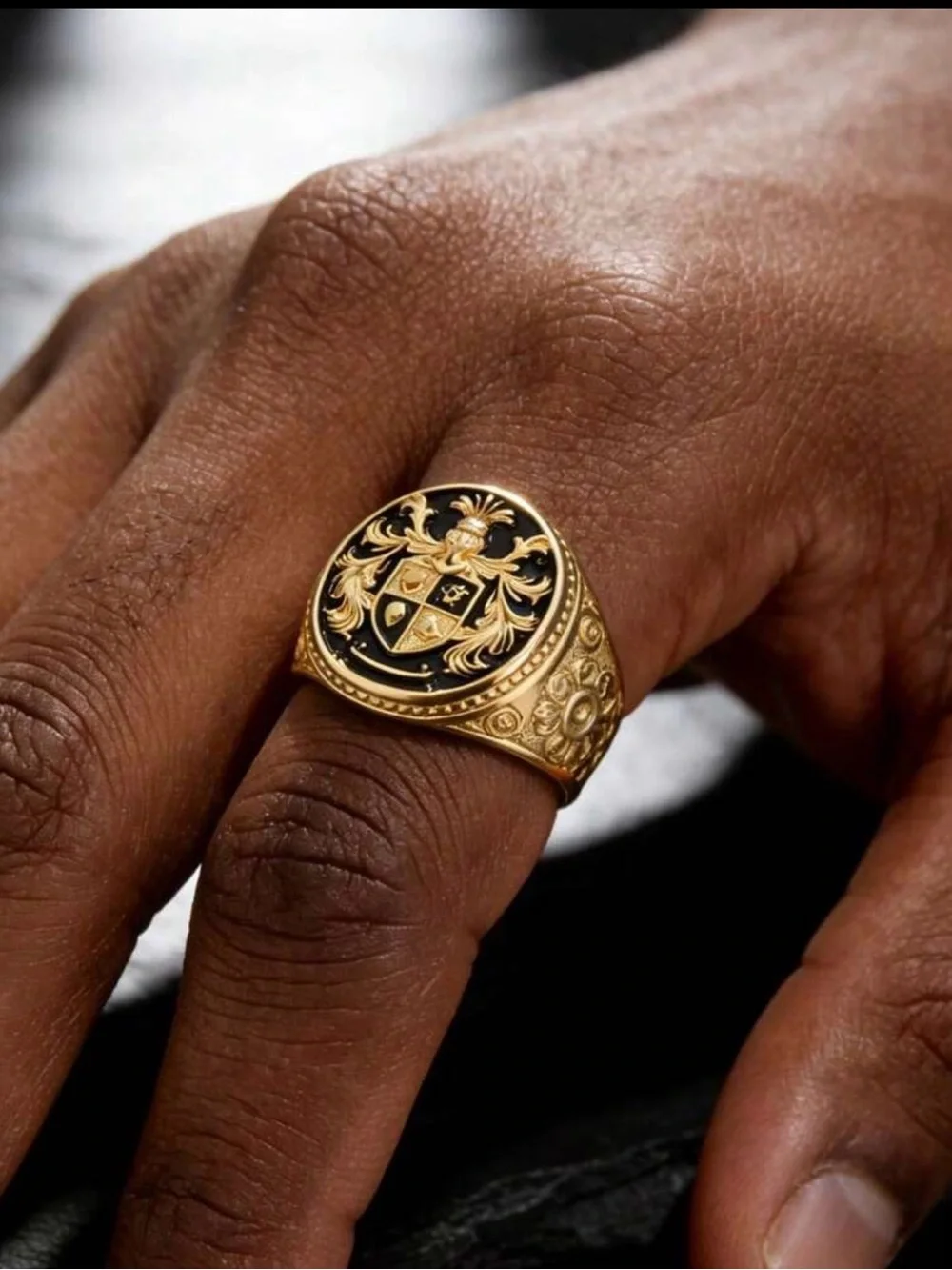 New Arrivals Fashion Gold-Tone Crest Signet Ring for Men - Black Enamel Detail